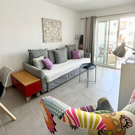 Tutti Frutti Con Piscina, Terraza Soleada Privada, Primera Planta Y Wi-Fi Corralejo Zewnętrze zdjęcie